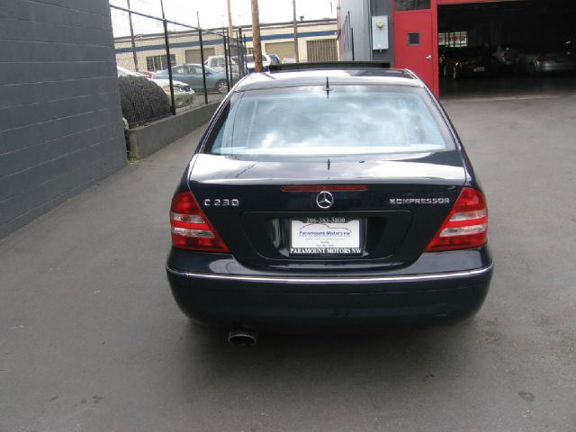 2005 Mercedes-Benz C-Class 5DR 4WD CREW CA