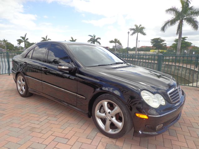 2005 Mercedes-Benz C-Class 5DR 4WD CREW CA