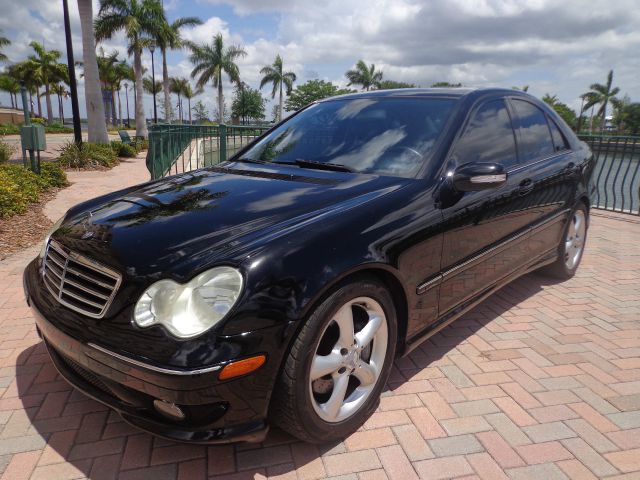 2005 Mercedes-Benz C-Class 5DR 4WD CREW CA