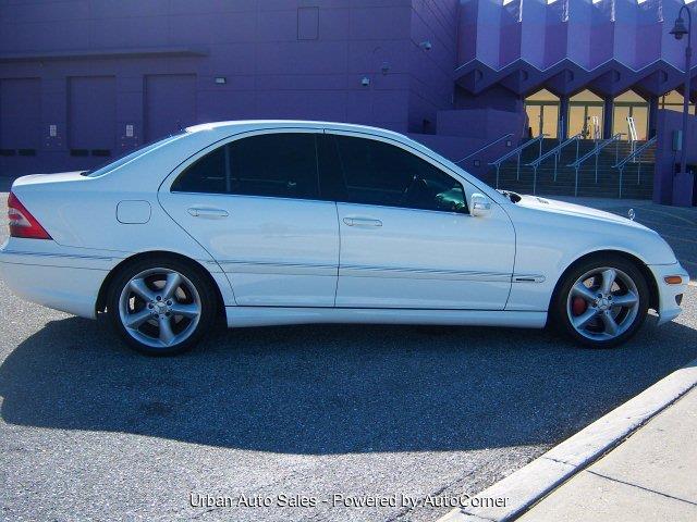 2005 Mercedes-Benz C-Class Unknown