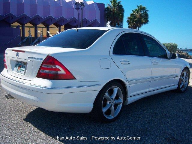 2005 Mercedes-Benz C-Class Unknown