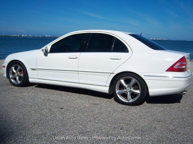 2005 Mercedes-Benz C-Class Unknown