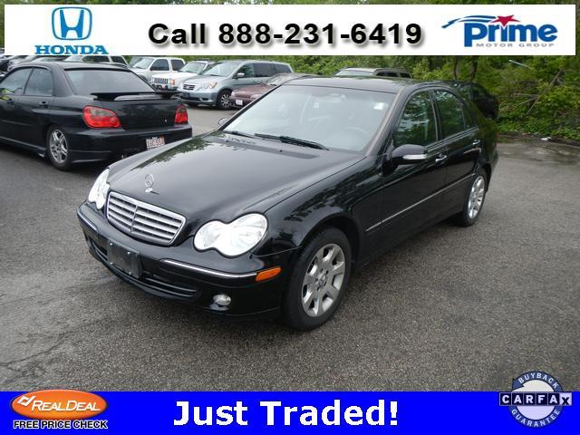 2005 Mercedes-Benz C-Class 3.2 TL - Extra Sharp