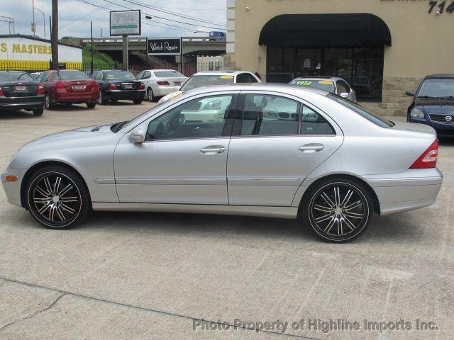 2005 Mercedes-Benz C-Class 15 Passenger Bus