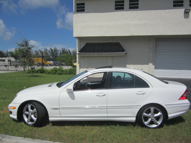 2006 Mercedes-Benz C-Class SL K-15