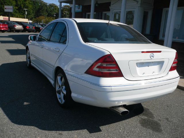 2006 Mercedes-Benz C-Class SL K-15