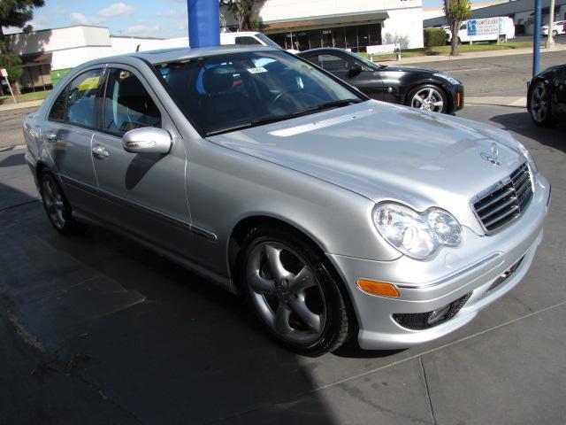 2006 Mercedes-Benz C-Class LTZ Sport Utility Pickup 4D 5 1/4 Ft