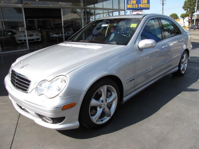 2006 Mercedes-Benz C-Class LTZ Sport Utility Pickup 4D 5 1/4 Ft