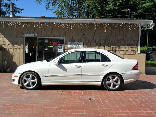 2006 Mercedes-Benz C-Class SL K-15