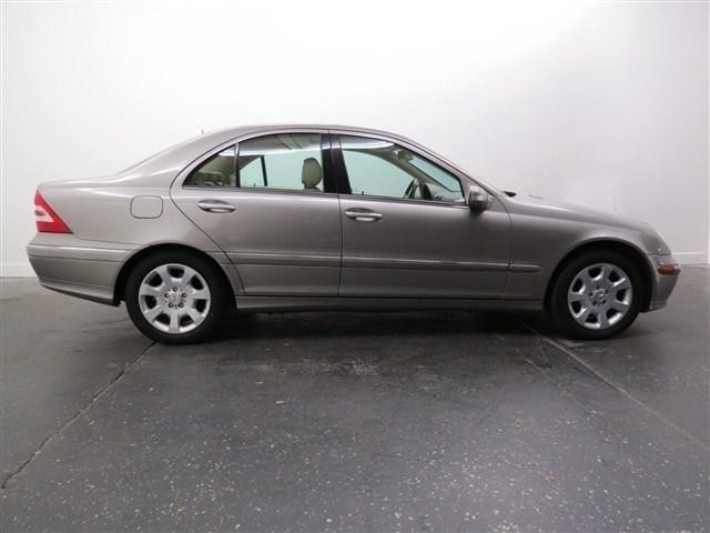 2006 Mercedes-Benz C-Class Coupe