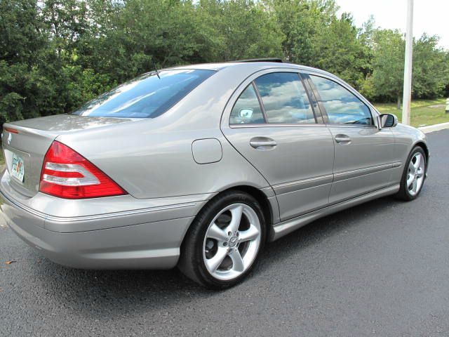 2006 Mercedes-Benz C-Class SL K-15