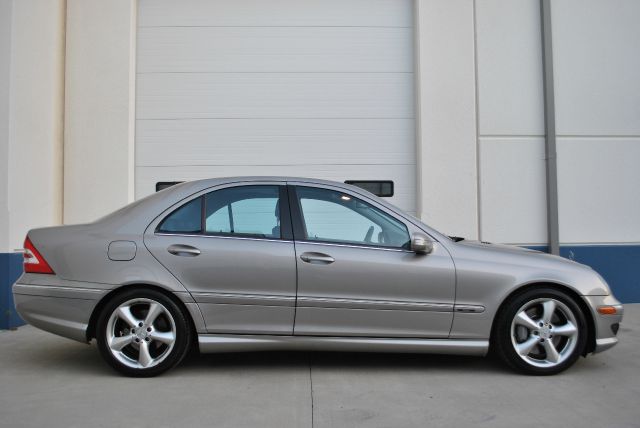 2006 Mercedes-Benz C-Class SL K-15