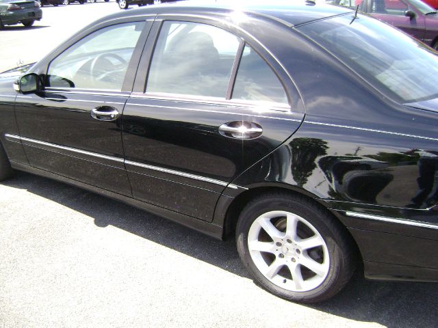 2007 Mercedes-Benz C-Class SLE Duramax 4X4