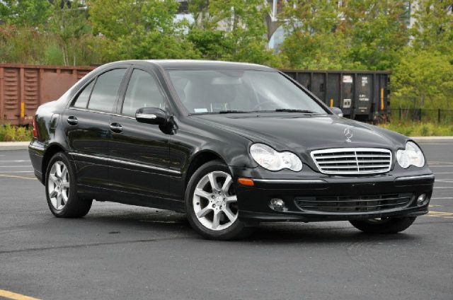 2007 Mercedes-Benz C-Class SLE Duramax 4X4