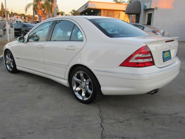 2007 Mercedes-Benz C-Class AWD, Ground Effects