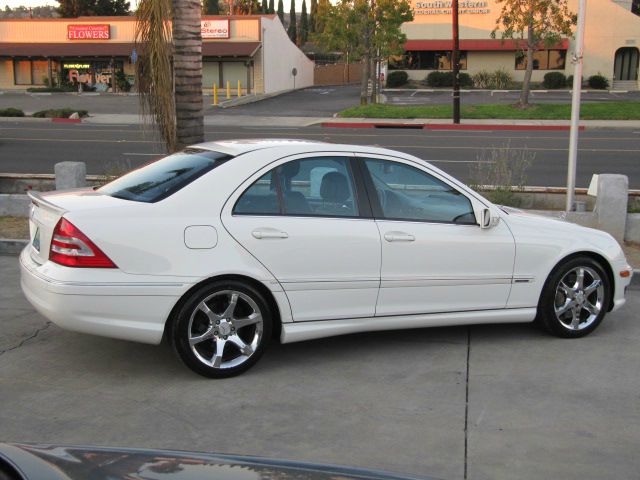 2007 Mercedes-Benz C-Class AWD, Ground Effects