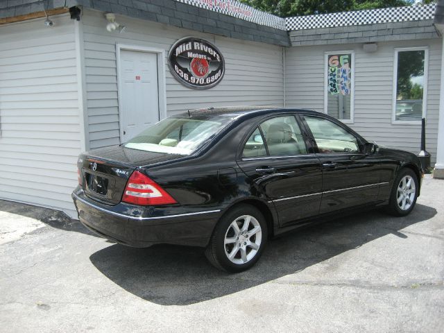 2007 Mercedes-Benz C-Class SLE Duramax 4X4