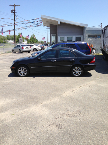 2007 Mercedes-Benz C-Class SLE Duramax 4X4