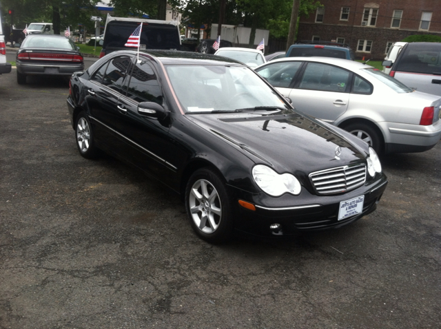 2007 Mercedes-Benz C-Class SLE Duramax 4X4