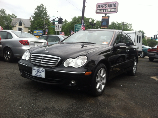 2007 Mercedes-Benz C-Class SLE Duramax 4X4