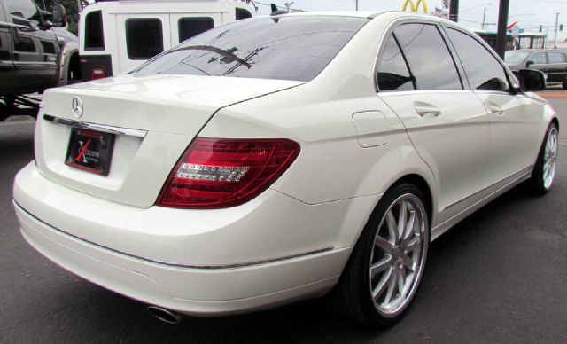 2008 Mercedes-Benz C-Class Crewcab Denali AWD