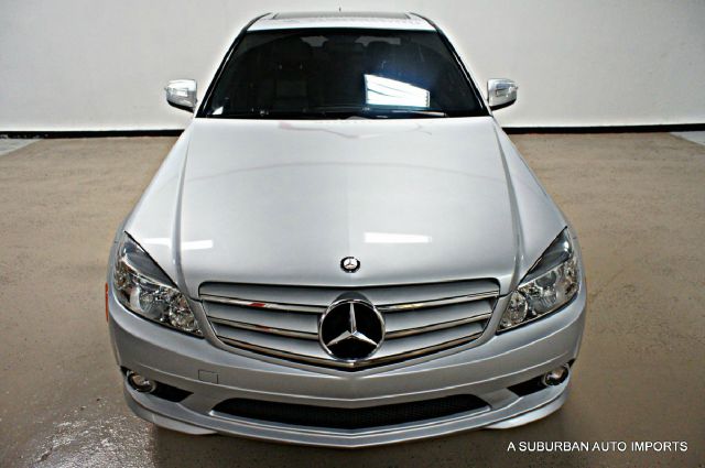 2008 Mercedes-Benz C-Class 2lt,awd,7 PASS