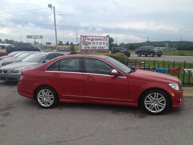 2008 Mercedes-Benz C-Class 2WD Crew Cab 143.5 LTZ