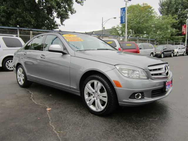 2008 Mercedes-Benz C-Class Crewcab Denali AWD