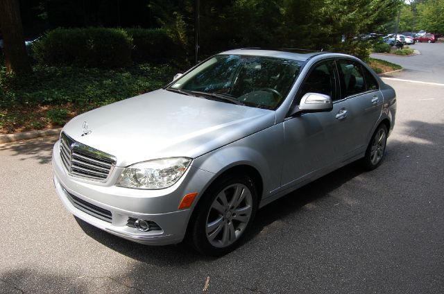 2008 Mercedes-Benz C-Class Crewcab Denali AWD