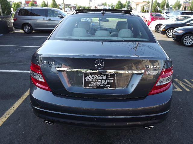 2009 Mercedes-Benz C-Class 1986 Nissan