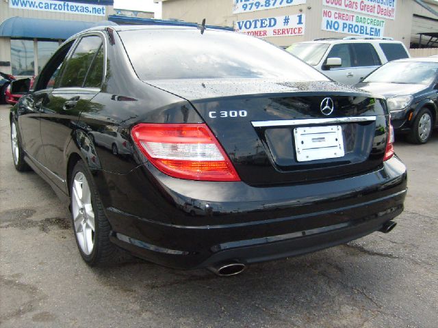 2010 Mercedes-Benz C-Class 2WD Crew Cab 143.5 LTZ