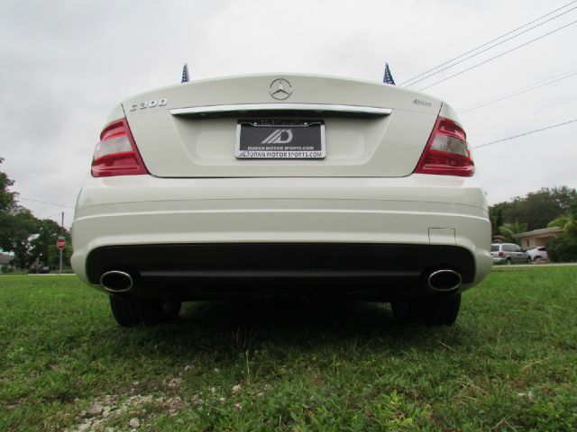 2010 Mercedes-Benz C-Class 2WD Crew Cab 143.5 LTZ