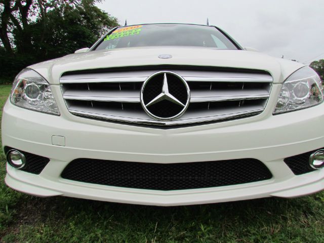 2010 Mercedes-Benz C-Class 2WD Crew Cab 143.5 LTZ