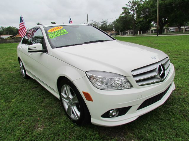 2010 Mercedes-Benz C-Class 2WD Crew Cab 143.5 LTZ