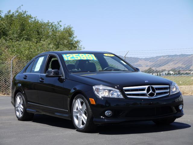 2010 Mercedes-Benz C-Class 4dr Sdn Manual (natl)