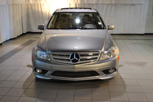 2010 Mercedes-Benz C-Class 4dr Sdn Manual (natl)