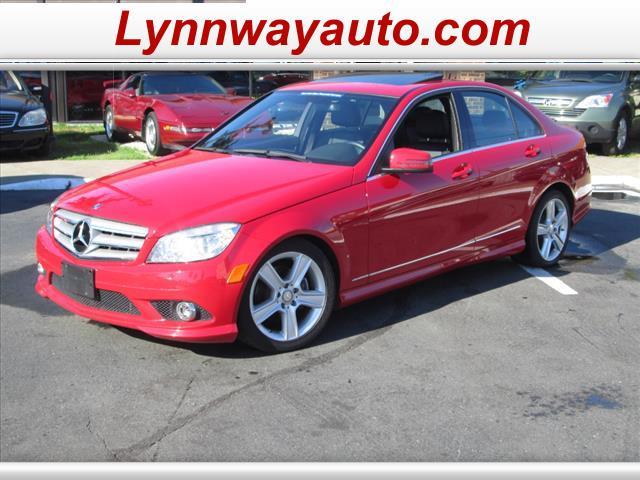 2010 Mercedes-Benz C-Class SWB