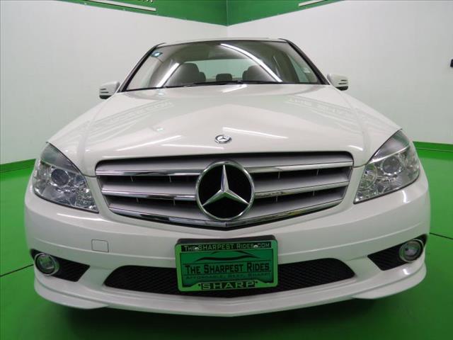 2010 Mercedes-Benz C-Class 4dr Sdn Manual (natl)