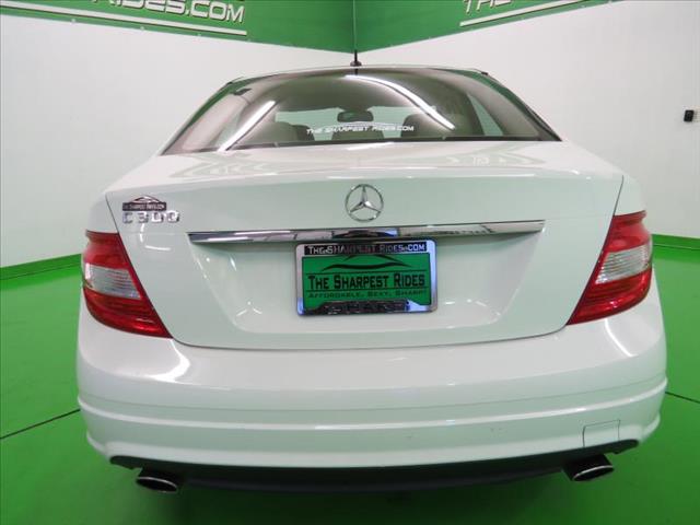 2010 Mercedes-Benz C-Class 4dr Sdn Manual (natl)