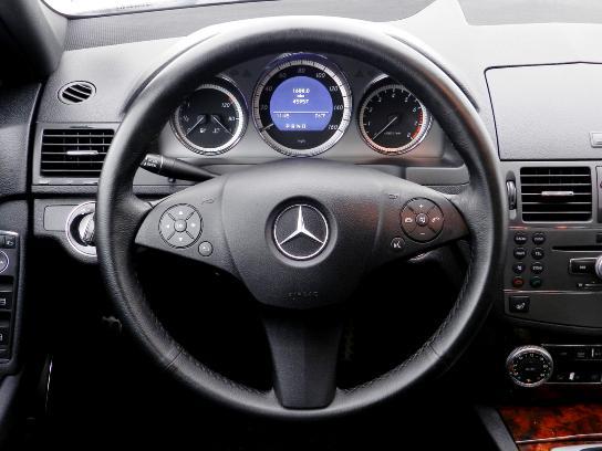 2010 Mercedes-Benz C-Class 4dr Sdn Manual (natl)