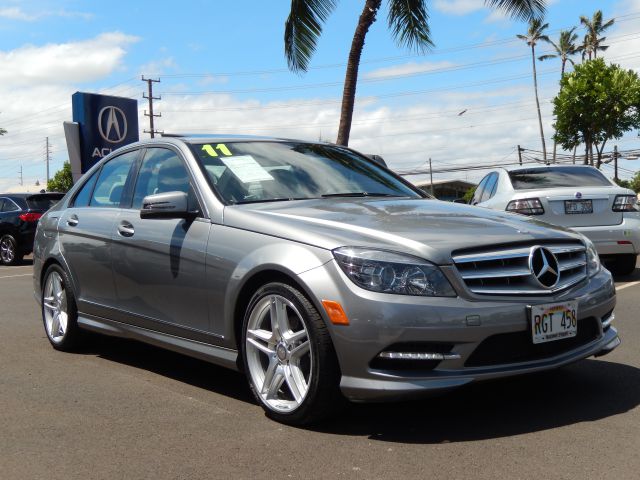 2011 Mercedes-Benz C-Class 2WD Crew Cab 143.5 LTZ