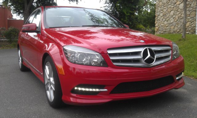 2011 Mercedes-Benz C-Class Crewcab Denali AWD