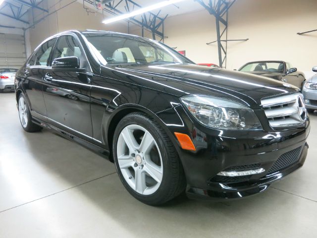 2011 Mercedes-Benz C-Class 2WD Crew Cab 143.5 LTZ