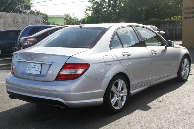 2011 Mercedes-Benz C-Class Crewcab Denali AWD