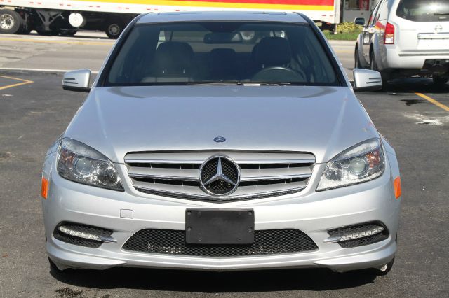 2011 Mercedes-Benz C-Class Crewcab Denali AWD