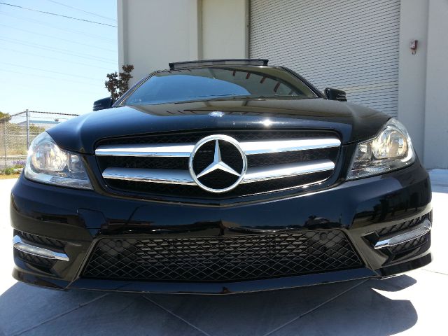 2012 Mercedes-Benz C-Class Gl550 AMG Sport