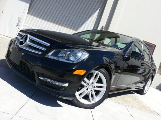 2012 Mercedes-Benz C-Class Gl450 4matic WE Finance