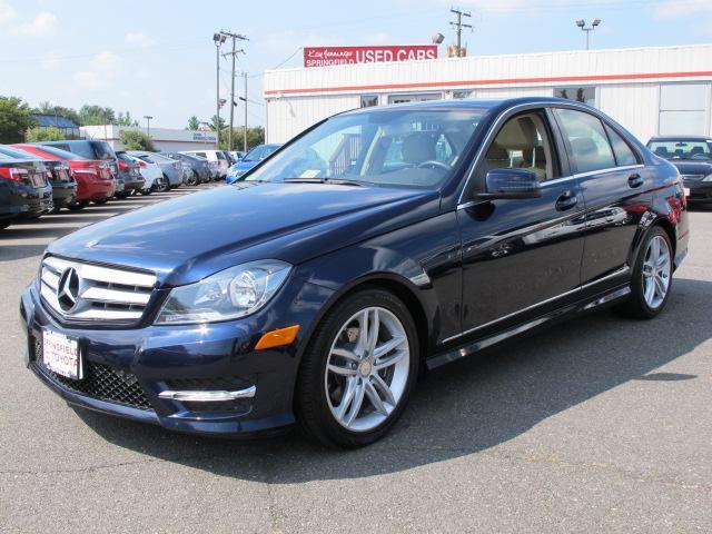 2012 Mercedes-Benz C-Class 4dr Sdn Manual (natl)