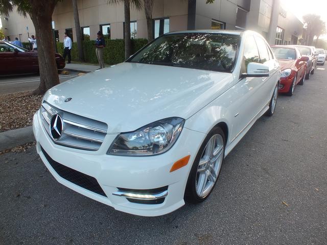 2012 Mercedes-Benz C-Class ES 300 Sedan 4D