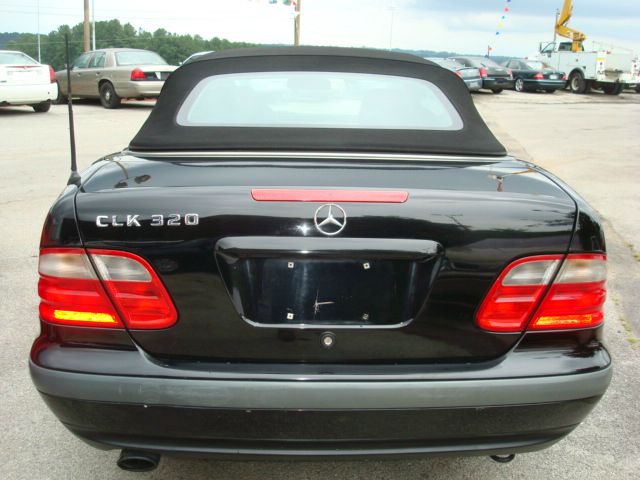 1999 Mercedes-Benz CLK-Class 7-passenger